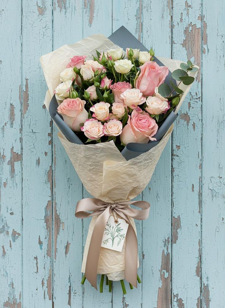 Букет цветов из: Розы в Жуков