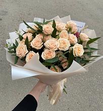 Букет Кремовые розы Латте в Жуков