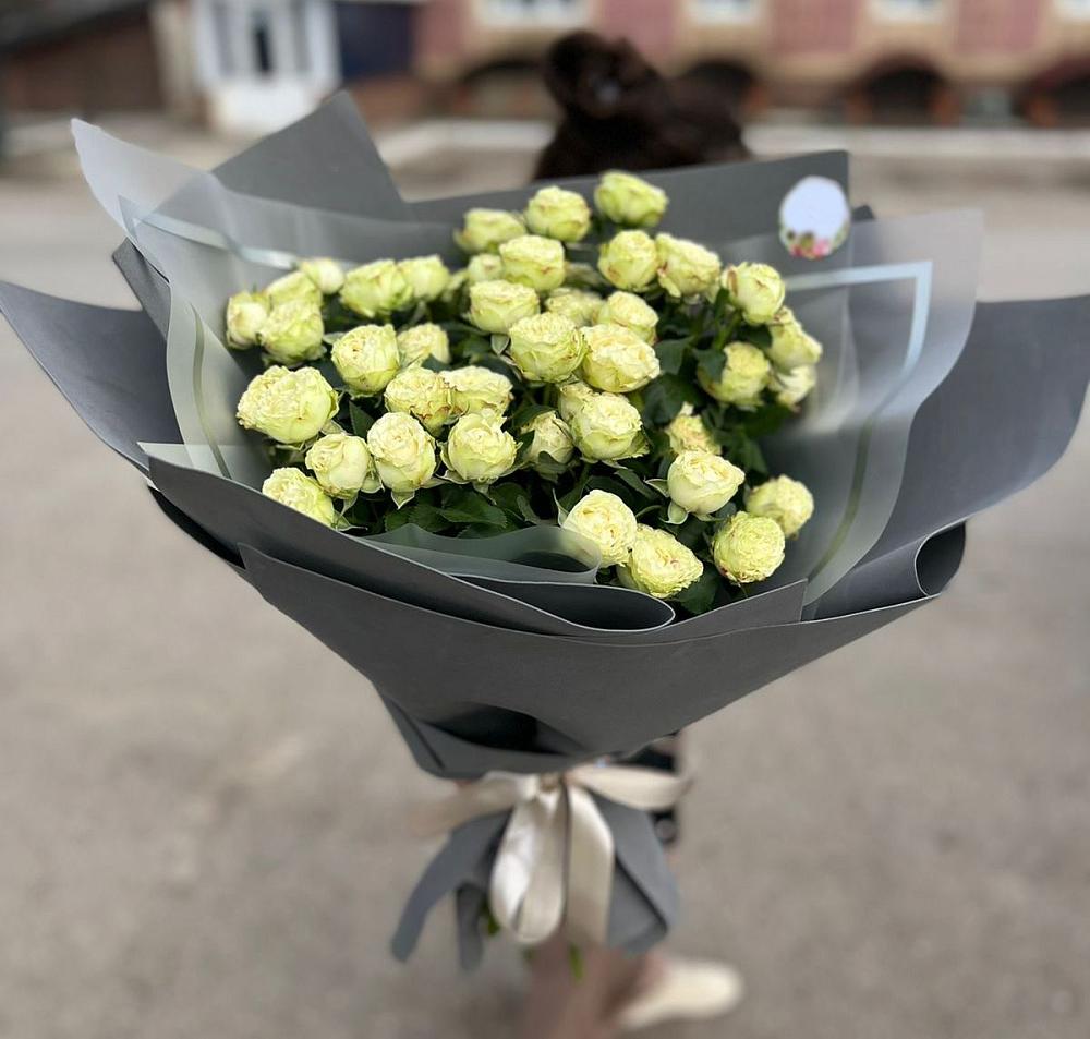 Белые кустовые розы Солинеро в Жуков Букет Белые кустовые розы Солинеро в Жуков