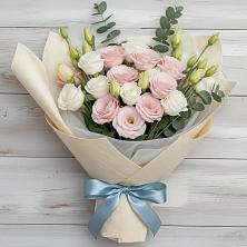 Букет цветов из:  Лизиантусы в Жуков