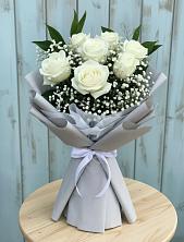Букет цветов из:  Розы в Жуков