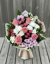 Букет цветов из:  Альстромерии, Гвоздики, Розы и Хризантемы в Жуков