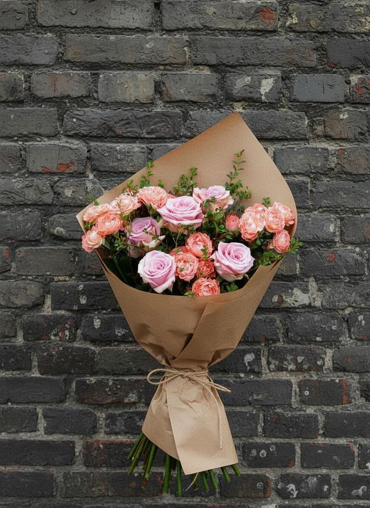 Букет цветов из: Розы в Жуков