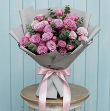 Букет цветов из:  Розы #REPLACE_PRED# Жуков